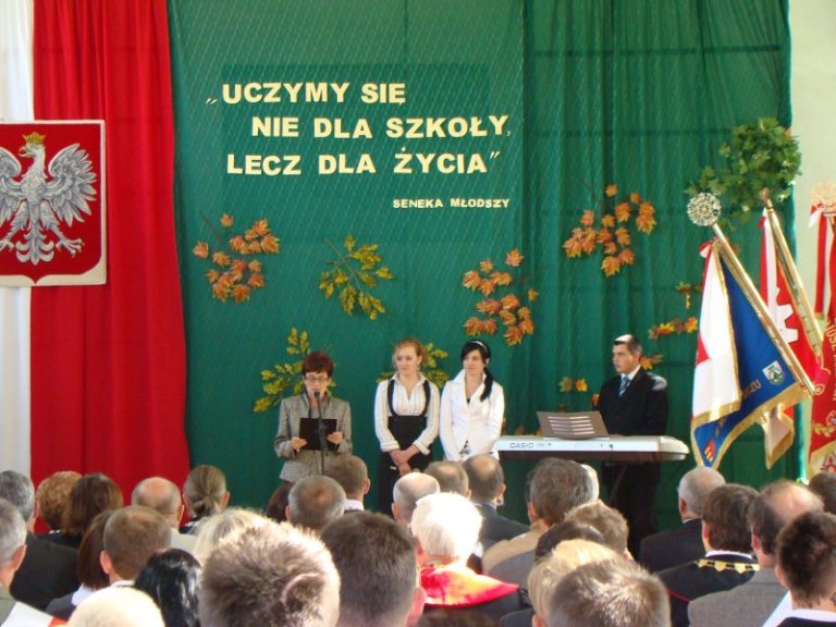 10-lecie Zespołu Szkół Cechu Rzemiosł i Przedsiębiorczości (2007) – zdjęcie 7