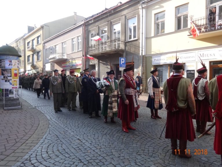Uroczyste obchody 100. rocznicy Odzyskania przez Polskę niepodległości – zdjęcie 8