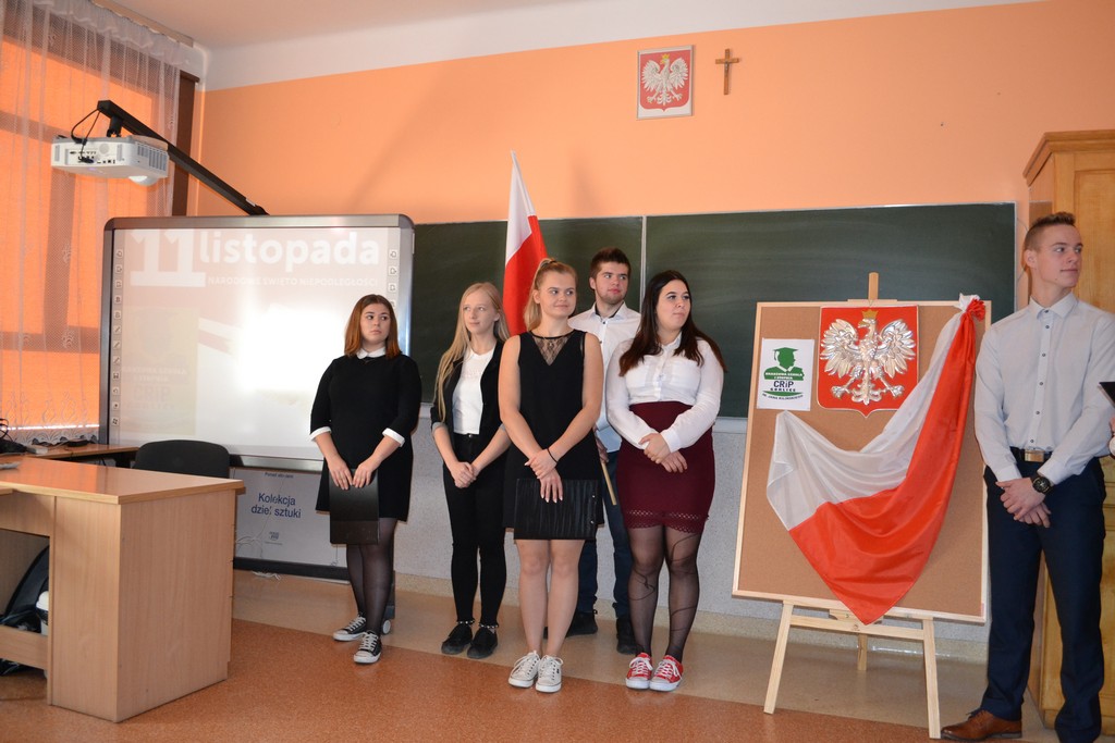 Lekcja historii z okazji Dnia Niepodległości w Branżowej Szkole I Stopnia CRiP w Gorlicach