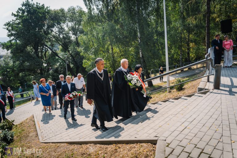 Uroczyste obchody 86 rocznicy II wojny światowej – zdjęcie 7